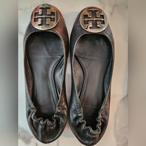 Tory burch reva flat